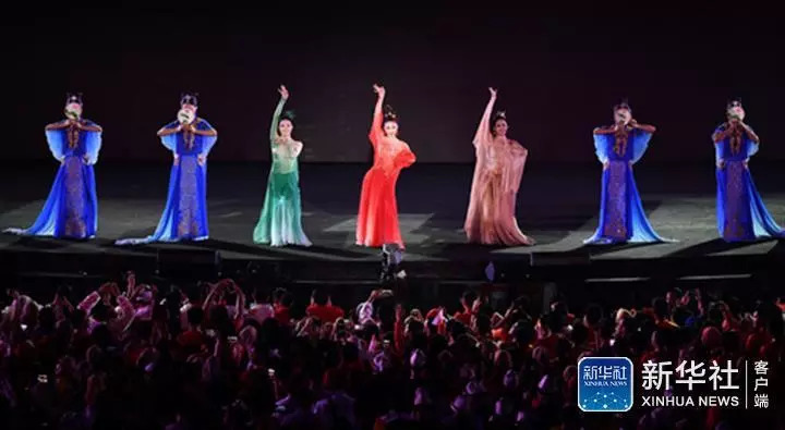 雄鹿新秀表现惊艳，全场观众掌声不断，大家精华客户世界系列.的简单介绍